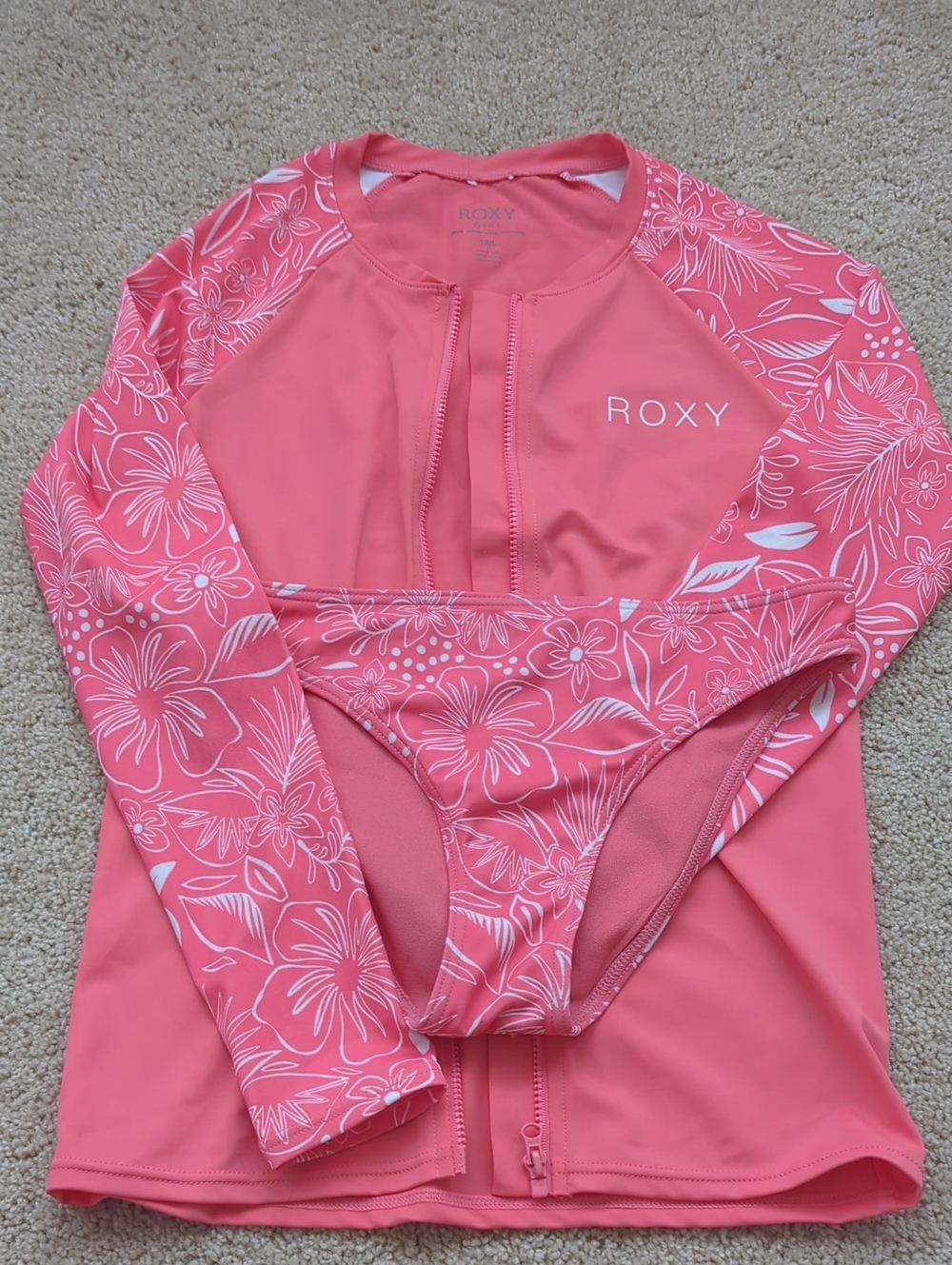 Like New, Roxy Coral Pink Floral Long-Sleeve Rash Guard & Bikini Bottom